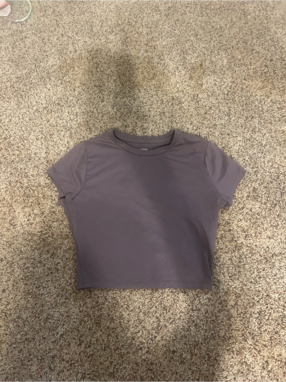 Women’s and teen Hollister purple short sleeve shirt size small short like new
